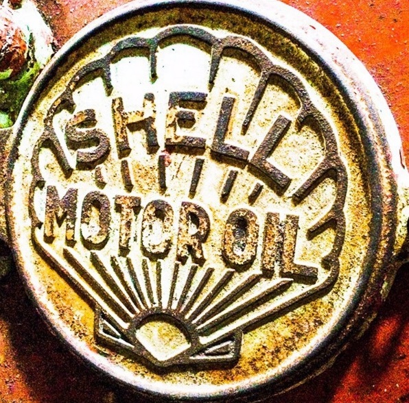 Масло Shell Helix по выгодной цене - в техцентре Шелл
