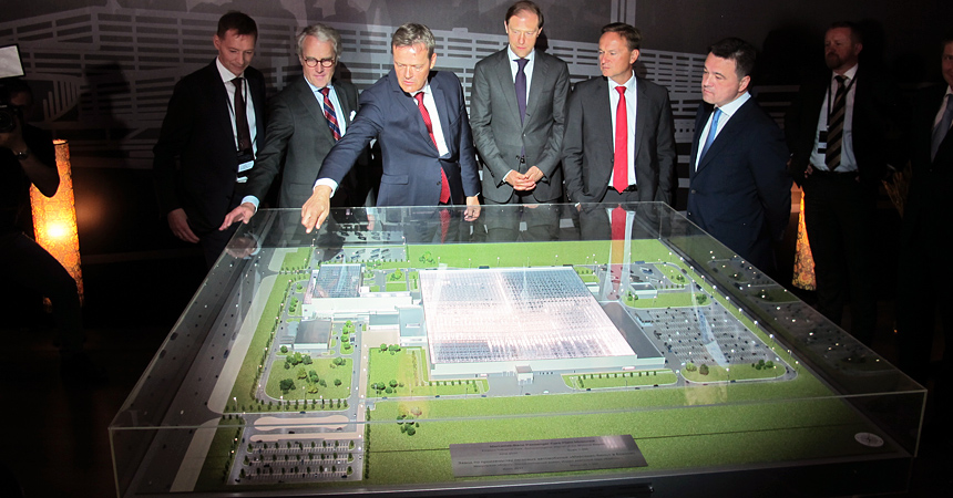 Мерседес Бенц планирует построить завод на 1000 рабочих мест