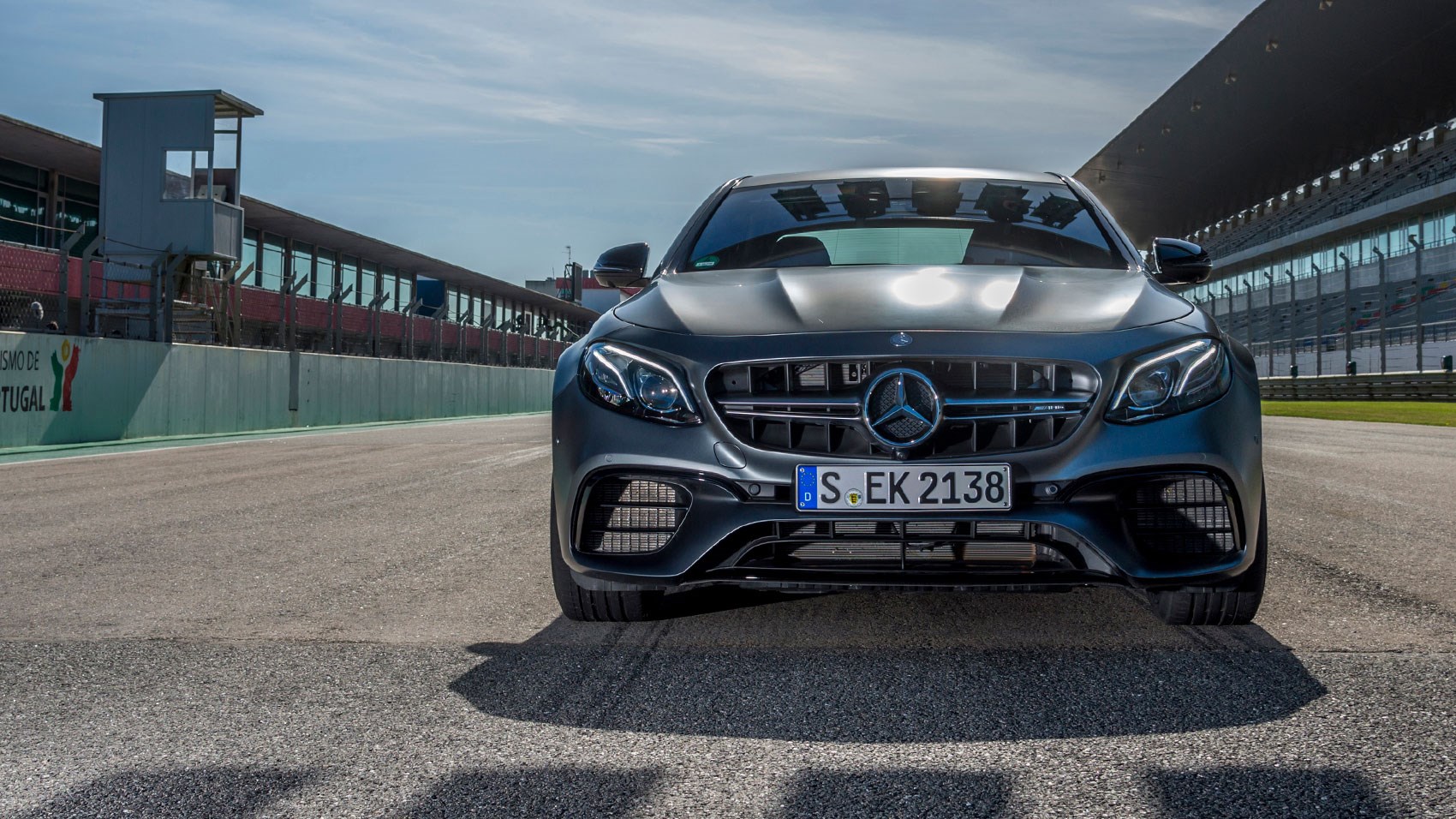 Новинка концерна  Mercedes-AMG E63 S 4Matic