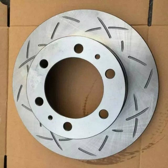 Прорезанный тормозной диск для БМВ в техцентрах Shell